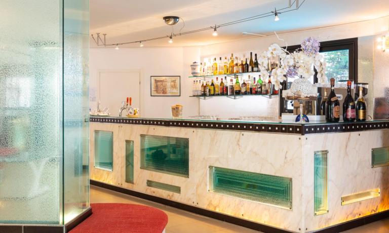 gambrinusrimini fr offre-septembre-hotel-pour-familles-avec-piscine-pres-de-la-mer-a-marebello-rimini 018